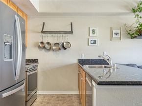 1623 Saint Paul Street 402, Denver CO 80206