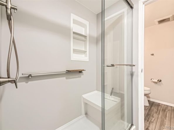 7355 E Quincy Avenue 101, Denver CO 80237