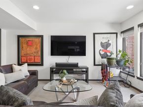 16 Beacon Hill Lane, Greenwood Village CO 80111