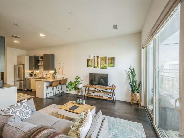 2525 Arapahoe Street RD213, Denver CO 80205