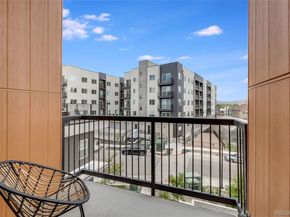 2876 W 53rd Avenue 301, Denver CO 80221