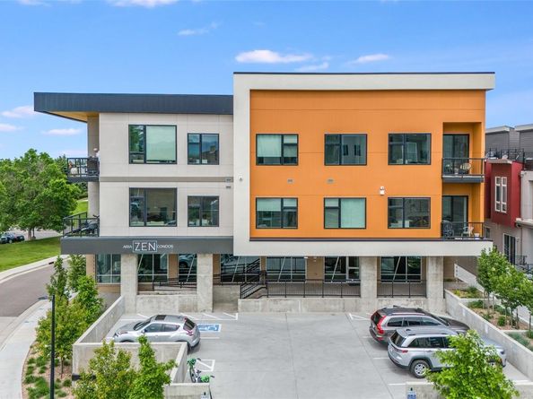 2876 W 53rd Avenue 301, Denver CO 80221