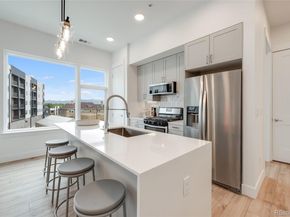 2876 W 53rd Avenue 301, Denver CO 80221