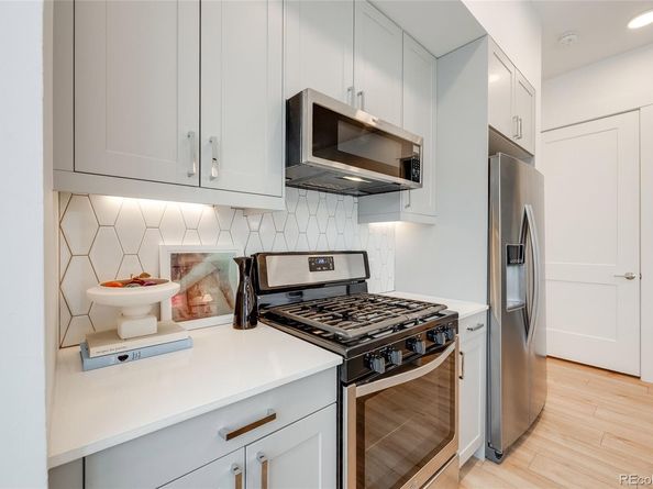 2876 W 53rd Avenue 301, Denver CO 80221