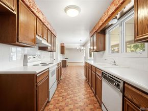 5477 W Hinsdale Place, Littleton CO 80128