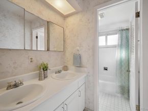 6799 S Clermont Street, Centennial CO 80122