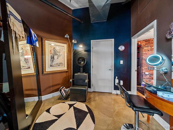 2500 Walnut Street 202, Denver CO 80205