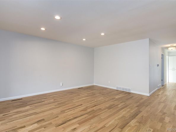 6905 S Ulster Circle, Centennial CO 80112