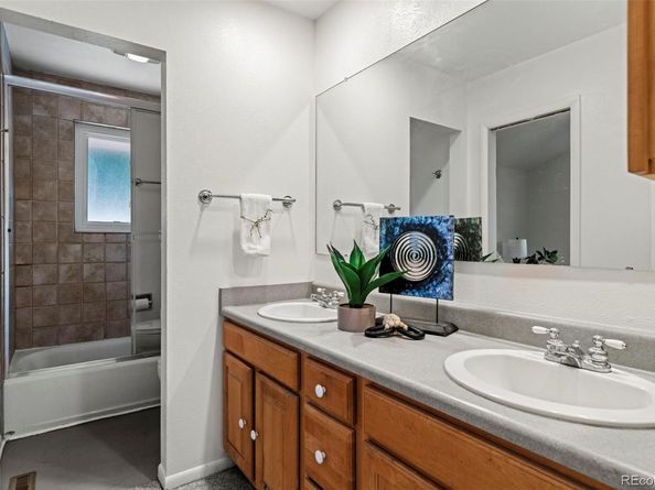 11617 E Wesley Avenue, Aurora CO 80014