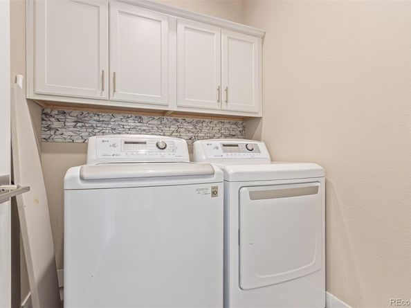 9835 W Hinsdale Place, Littleton CO 80128