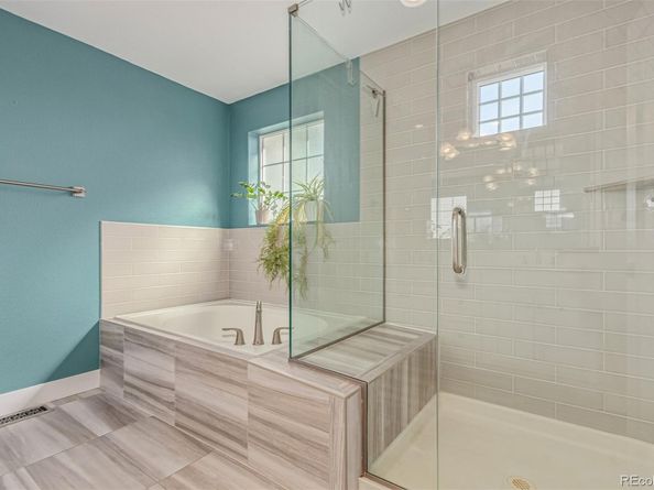 9835 W Hinsdale Place, Littleton CO 80128