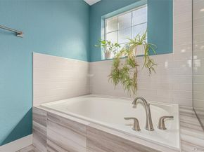 9835 W Hinsdale Place, Littleton CO 80128