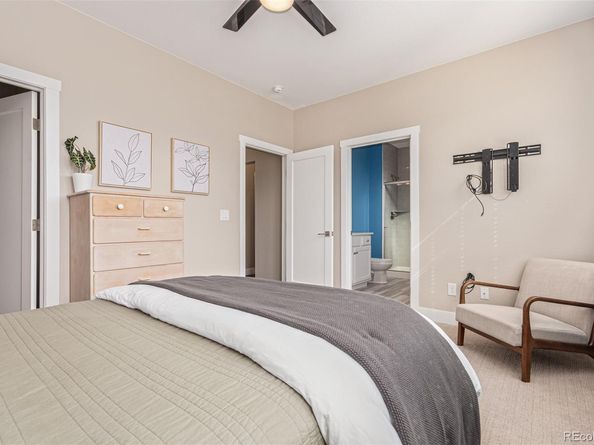 9835 W Hinsdale Place, Littleton CO 80128