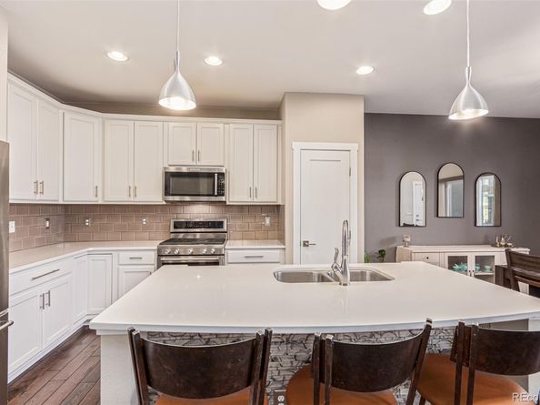 9835 W Hinsdale Place, Littleton CO 80128