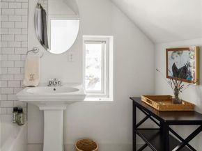 Undisclosed Address #9045758, Denver CO 80206