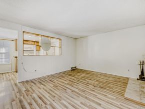 2005 S Helena Street C, Aurora CO 80013