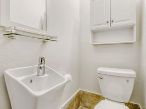 2005 S Helena Street C, Aurora CO 80013