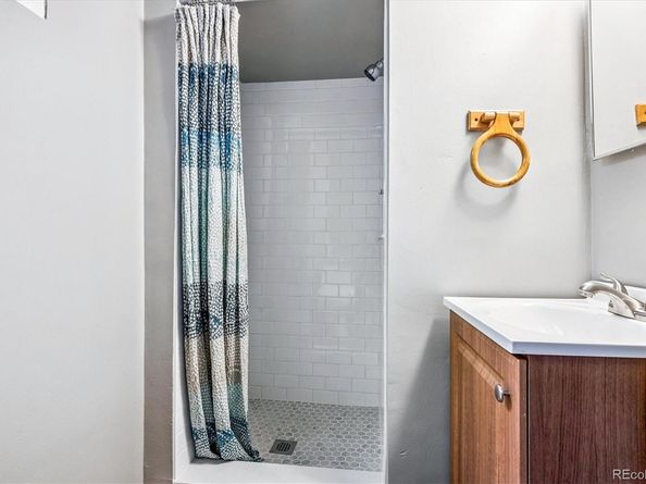 3404 S Clinton Court, Denver CO 80231