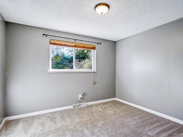 3404 S Clinton Court, Denver CO 80231