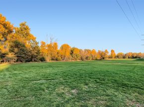 800 W Belleview Avenue 101, Englewood CO 80110