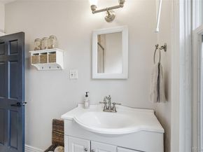 2121 E 16th Avenue, Denver CO 80206