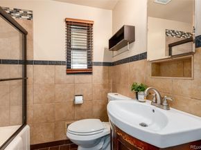 525 Elmira Street, Aurora CO 80010