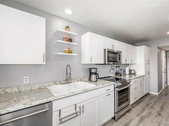 5724 W 71st Avenue, Arvada CO 80003