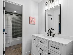 7079 S Locust Place, Centennial CO 80112