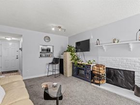 9867 E Peakview Avenue E1, Englewood CO 80111