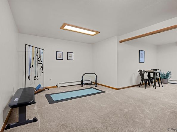 2005 Applewood Drive, Lakewood CO 80215