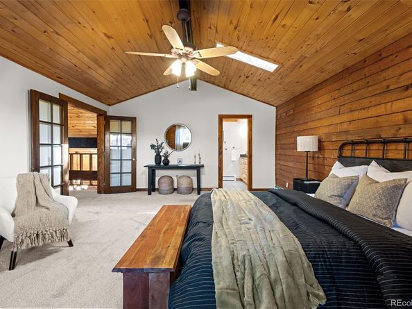 2005 Applewood Drive, Lakewood CO 80215