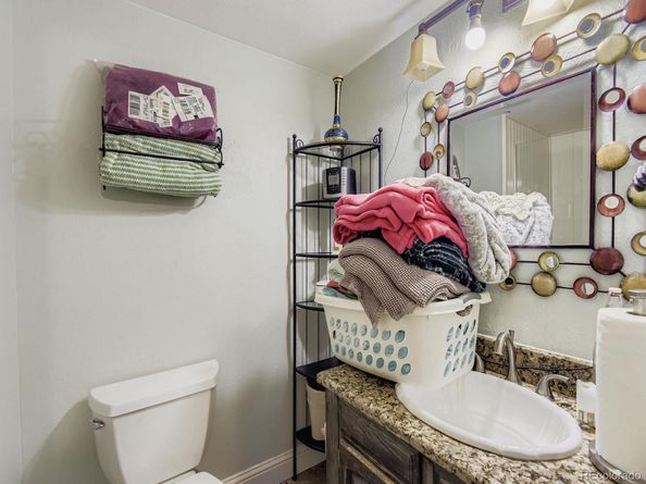 7679 S Monaco Circle, Centennial CO 80112