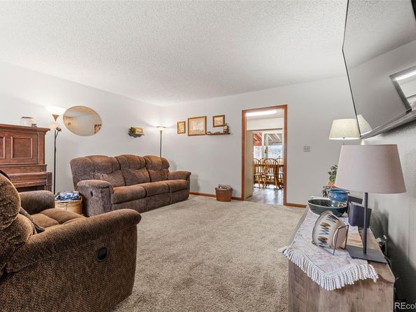 1125 Memphis Street, Aurora CO 80011