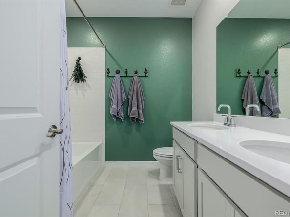 23652 E 40th Avenue, Aurora CO 80019