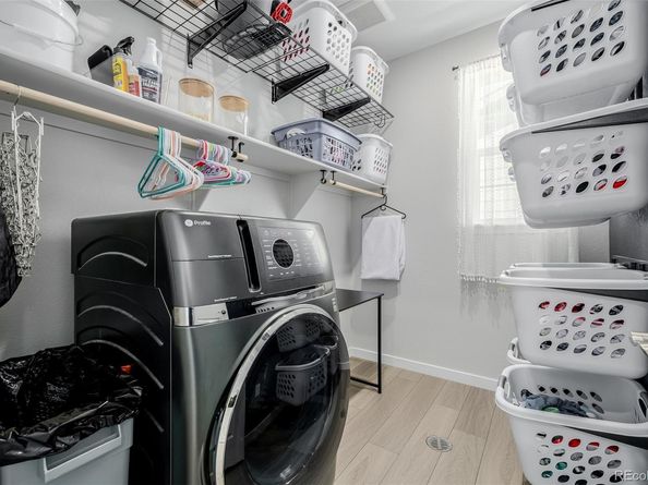 23652 E 40th Avenue, Aurora CO 80019