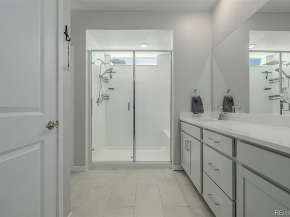 23652 E 40th Avenue, Aurora CO 80019