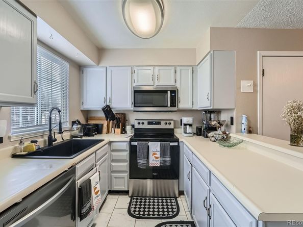 14344 E Hawaii Circle B, Aurora CO 80012