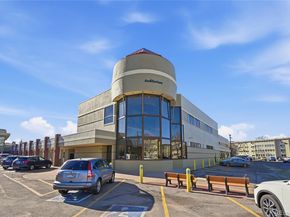 655 S Clinton Street 4B, Denver CO 80247