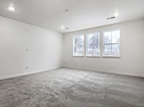 24704 E Kettle Court, Aurora CO 80016