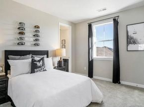 24704 E Kettle Court, Aurora CO 80016