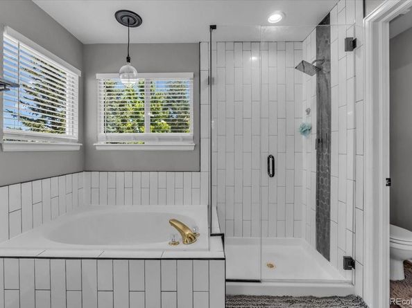 18647 E Berry Drive, Aurora CO 80015