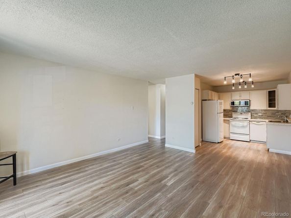 680 S Alton Way 1B, Denver CO 80247