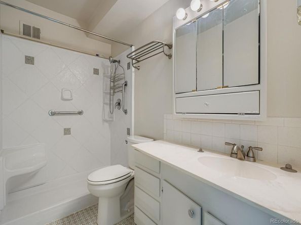 680 S Alton Way 1B, Denver CO 80247