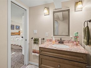 9166 W Maplewood Avenue, Littleton CO 80123