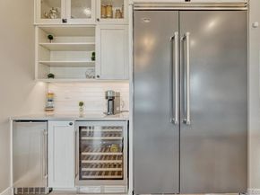 Undisclosed Address #2846047, Aurora CO 80016