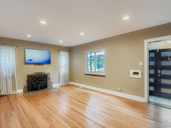 3070 Ash Street, Denver CO 80207