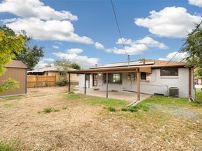 556 Empire Street, Aurora CO 80010