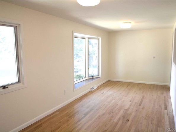 135 Dover Street, Lakewood CO 80226