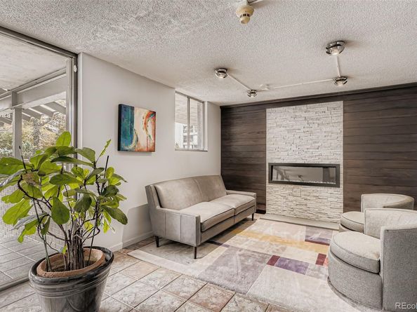 909 N Logan Street 5I, Denver CO 80203