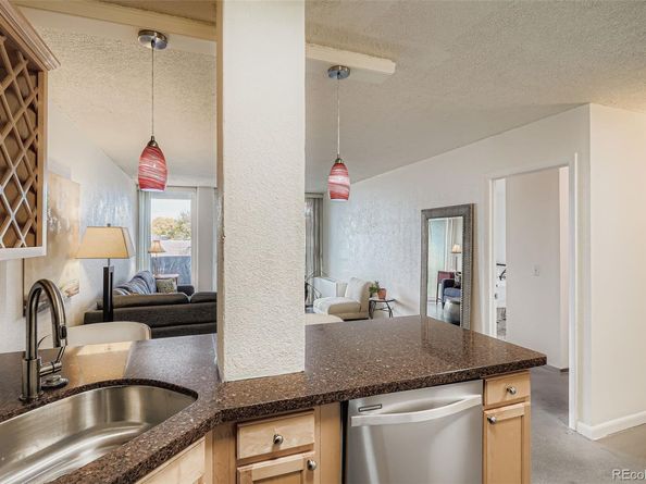 909 N Logan Street 5I, Denver CO 80203